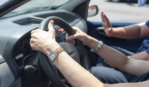 Faalangst examen Student neemt Faalangst examen bij Rijschool Toerental.